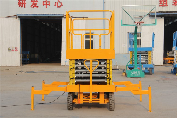 鋁合金式電動(dòng)升降機(jī)簡介 鋁合金式電動(dòng)升降機(jī)簡介